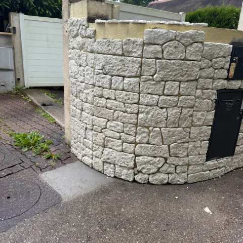Habillage parement muret d'entrée jardin Maule a Maule 78589 - realisation